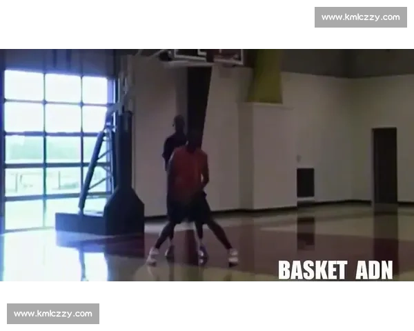 奥拉朱旺亲授梦幻脚步!科比获赞天才传承内线绝学