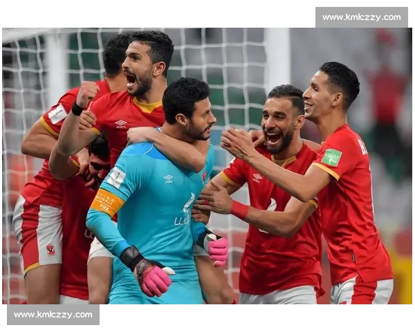 格洛赫远射制胜当选世俱杯最佳 红牛 2-1 帕丘卡