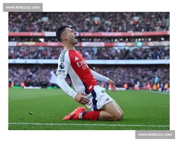 迪亚斯转会遇阻，胜利将目标转向马丁内利